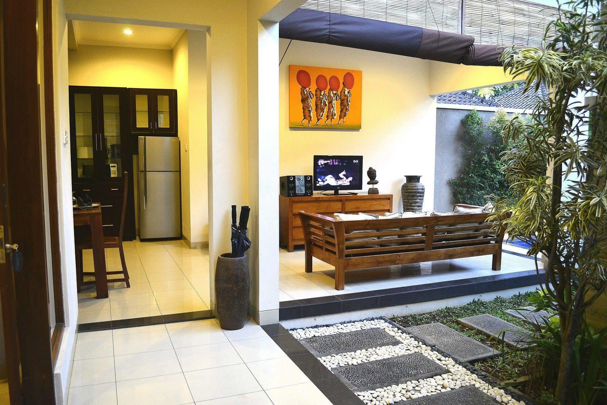 Madhya Villa